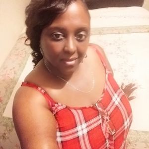 Meet your Posher, Salina